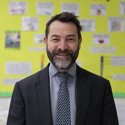 Dr Richard